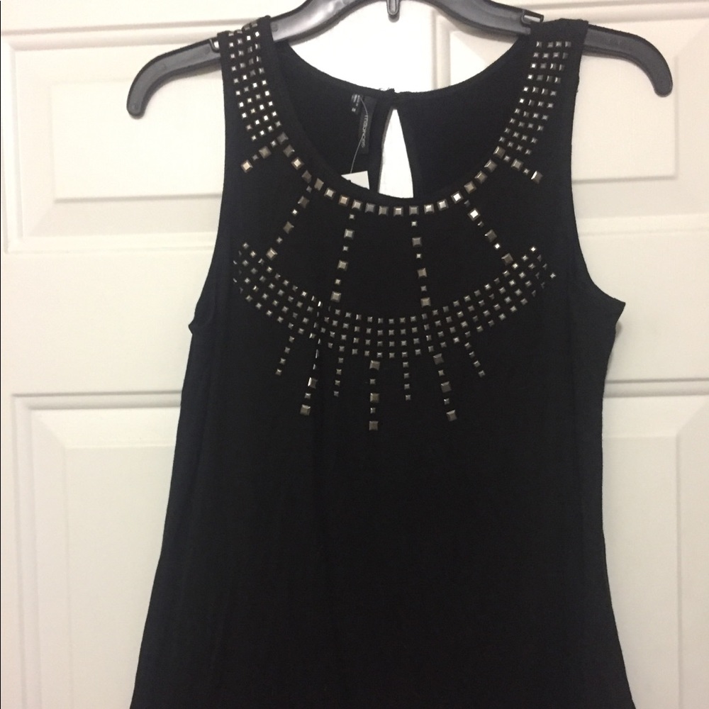 Maurice’s top with jewels